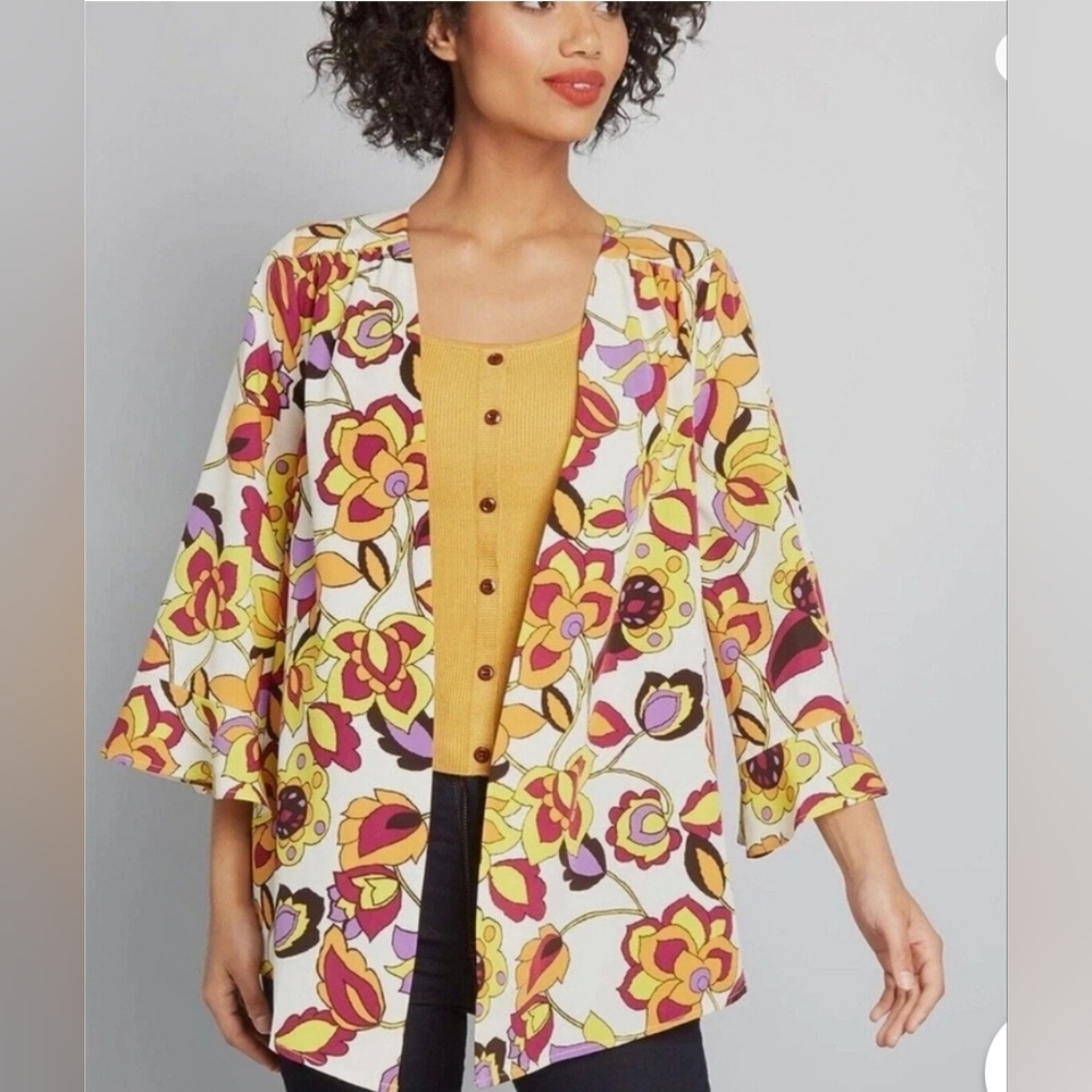 ModCloth Floral Abstract Bell Sleeve Kimono | Boho Lightweight Open Front Jacket